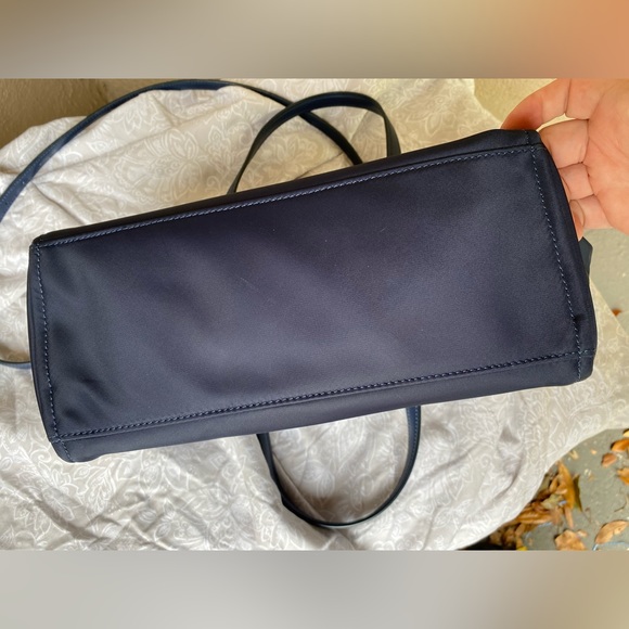 Kate Spade NY DAWN BREEZY MEDIUM SATCHE Navy Blue Crossbody Strap Nylon Bag - Picture 7 of 10